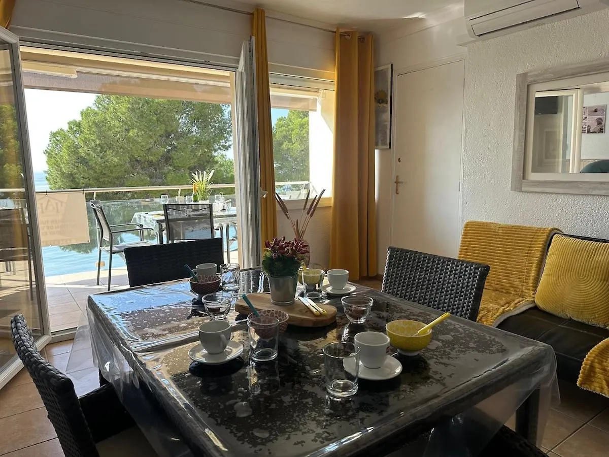 Apart En Almadraba Vista Al Mar Inmo Asesoria El Akel Roses 0*,  İspanya