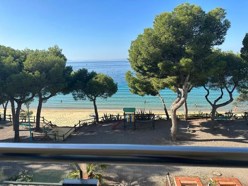Apart En Almadraba Vista Al Mar Inmo Asesoria El Akel Roses Daire