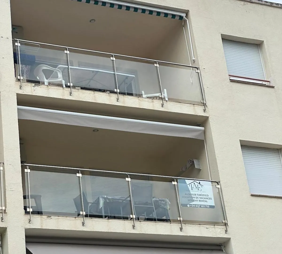 Apart En Almadraba Vista Al Mar Inmo Asesoria El Akel Roses